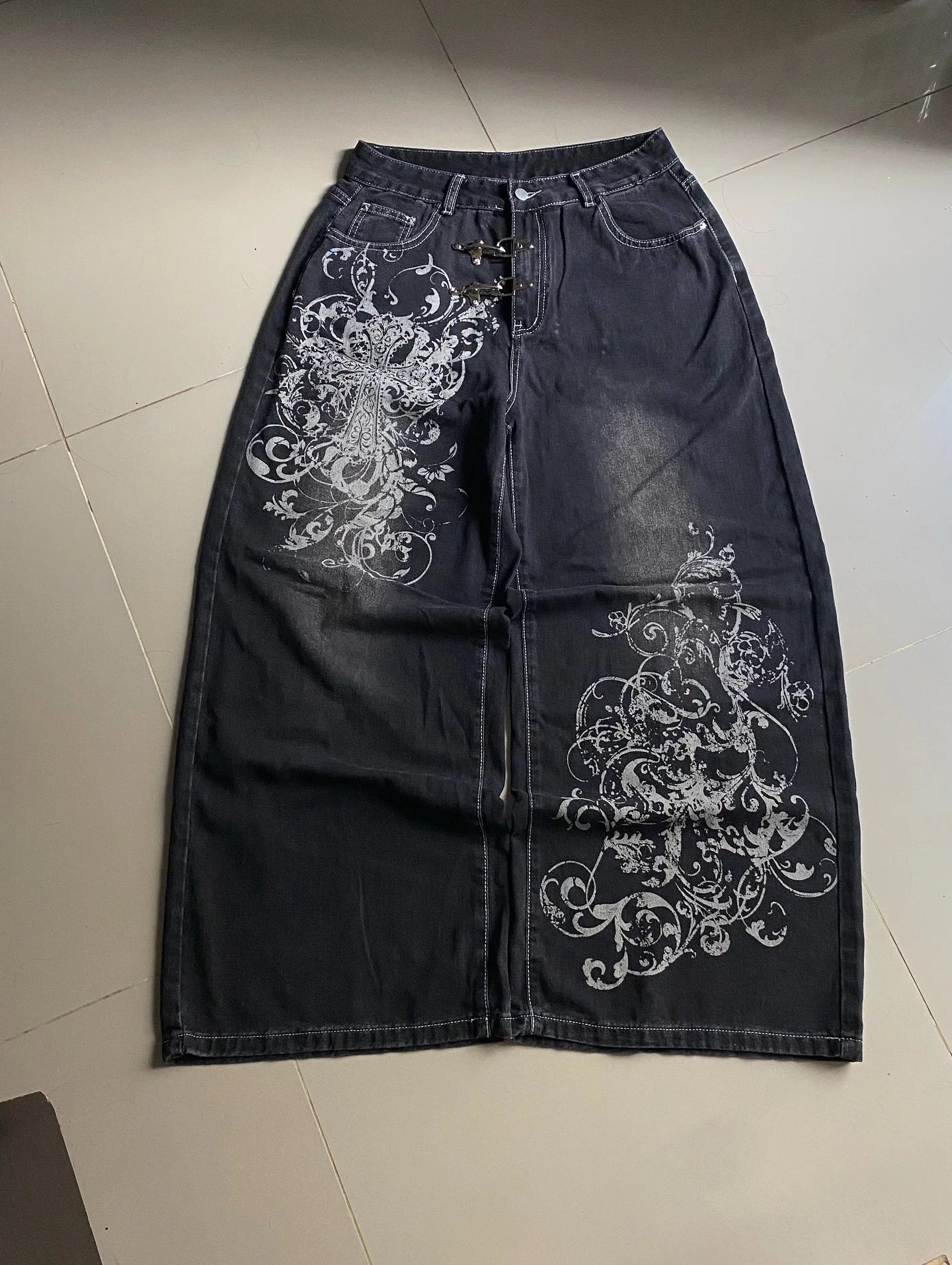 2026 New Y2K Korean fashion brand stripe hole baggy jeans harajuku men women street hip hop casual couple Wide-leg pants