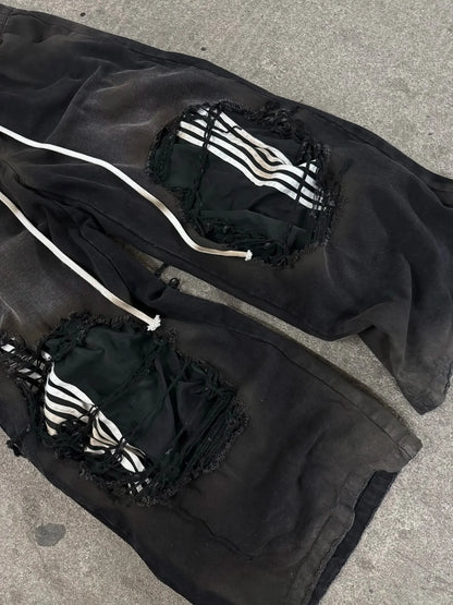 2026 New Y2K Korean fashion brand stripe hole baggy jeans harajuku men women street hip hop casual couple Wide-leg pants