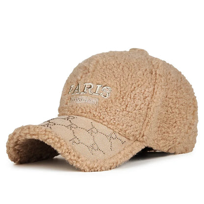 Women's Fleece Baseball Cap Korean Style Curved Brim Hat  Keep Warm and Stylish Cap for Fall and Winter